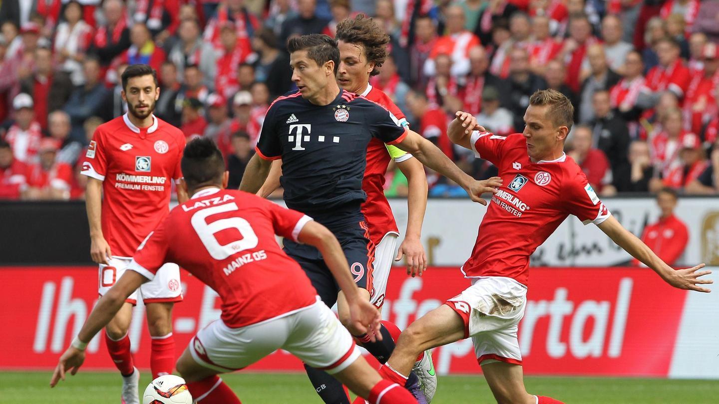 一个值得关 一个值得关