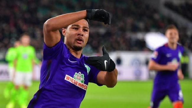 他个人的职 他个人的职