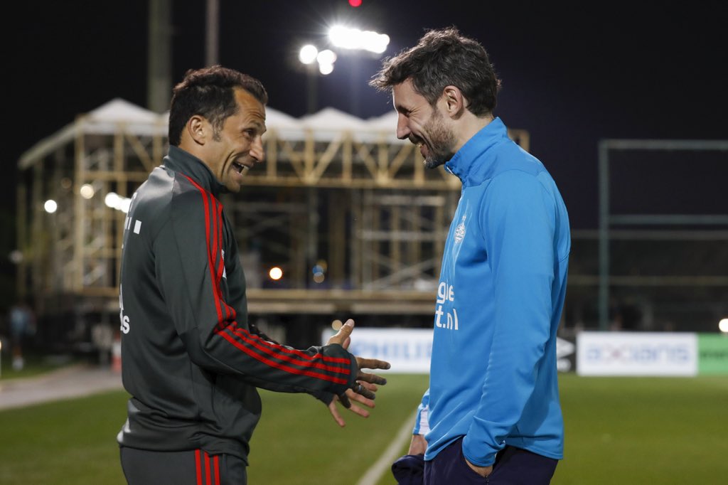 韩国队在比 韩国队在比